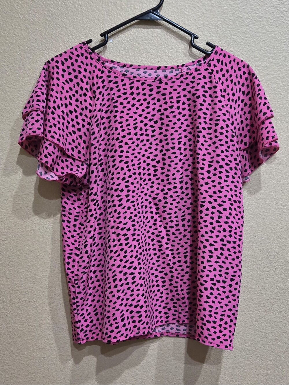 SHEIN Pink Black Leopard Ruffle Sleeve Tee
